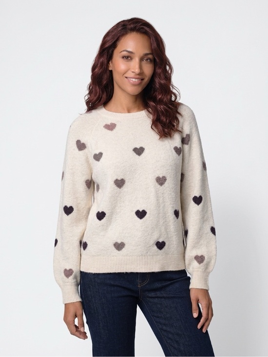 Reitmans Sweaters - Reitmans Cream Crewneck Sweater with Heart Motif
